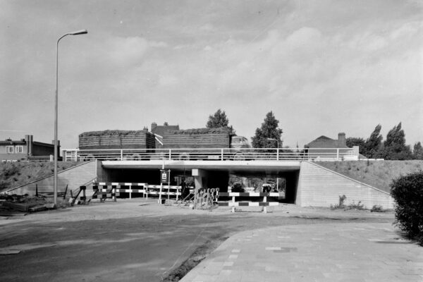 Viaduct bij het Rietveldhuis